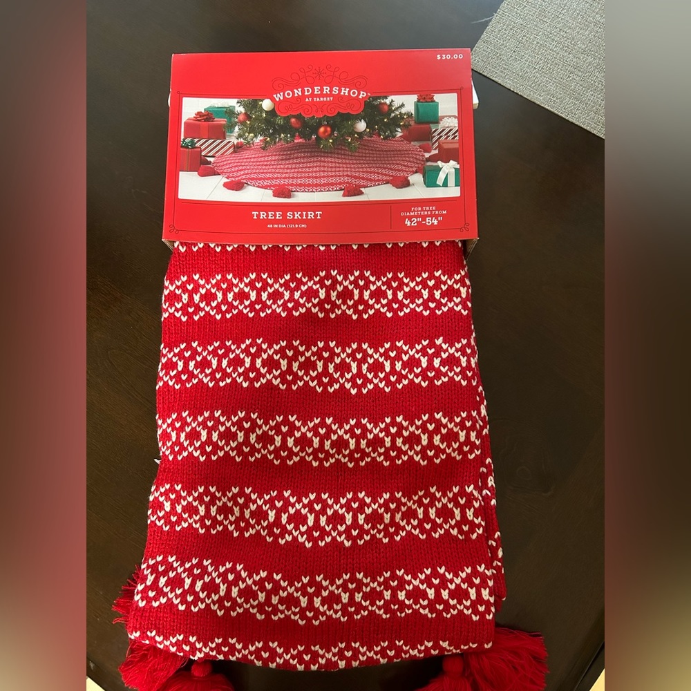 Christmas tree skirt